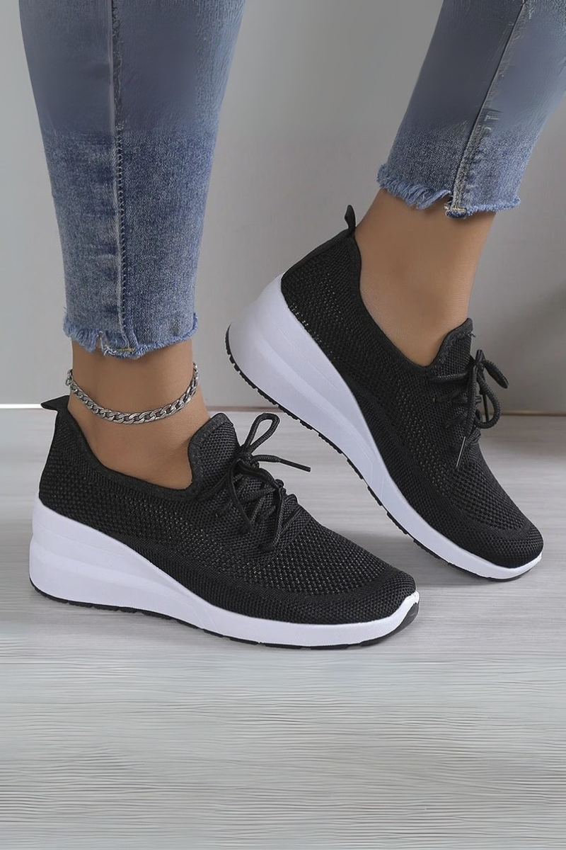 Breathable mesh platform shoes for women all-season wear