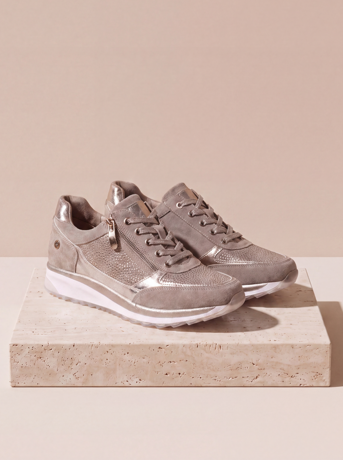 Zip detail sneakers for women