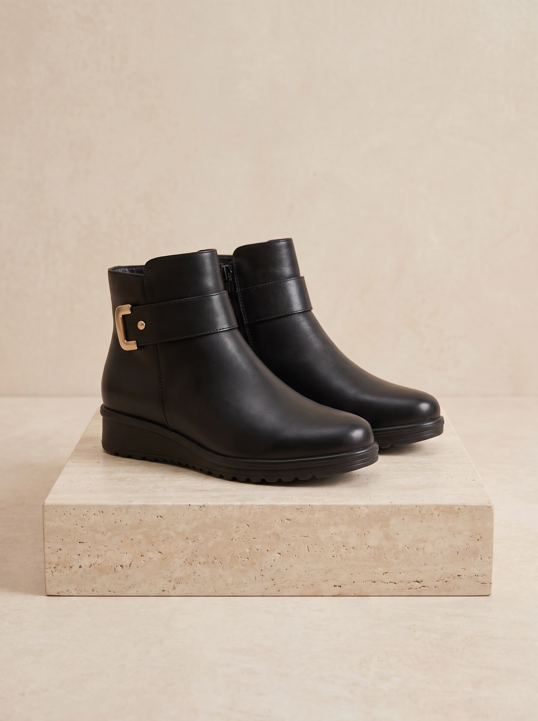 Faux leather ankle boots warm lined women