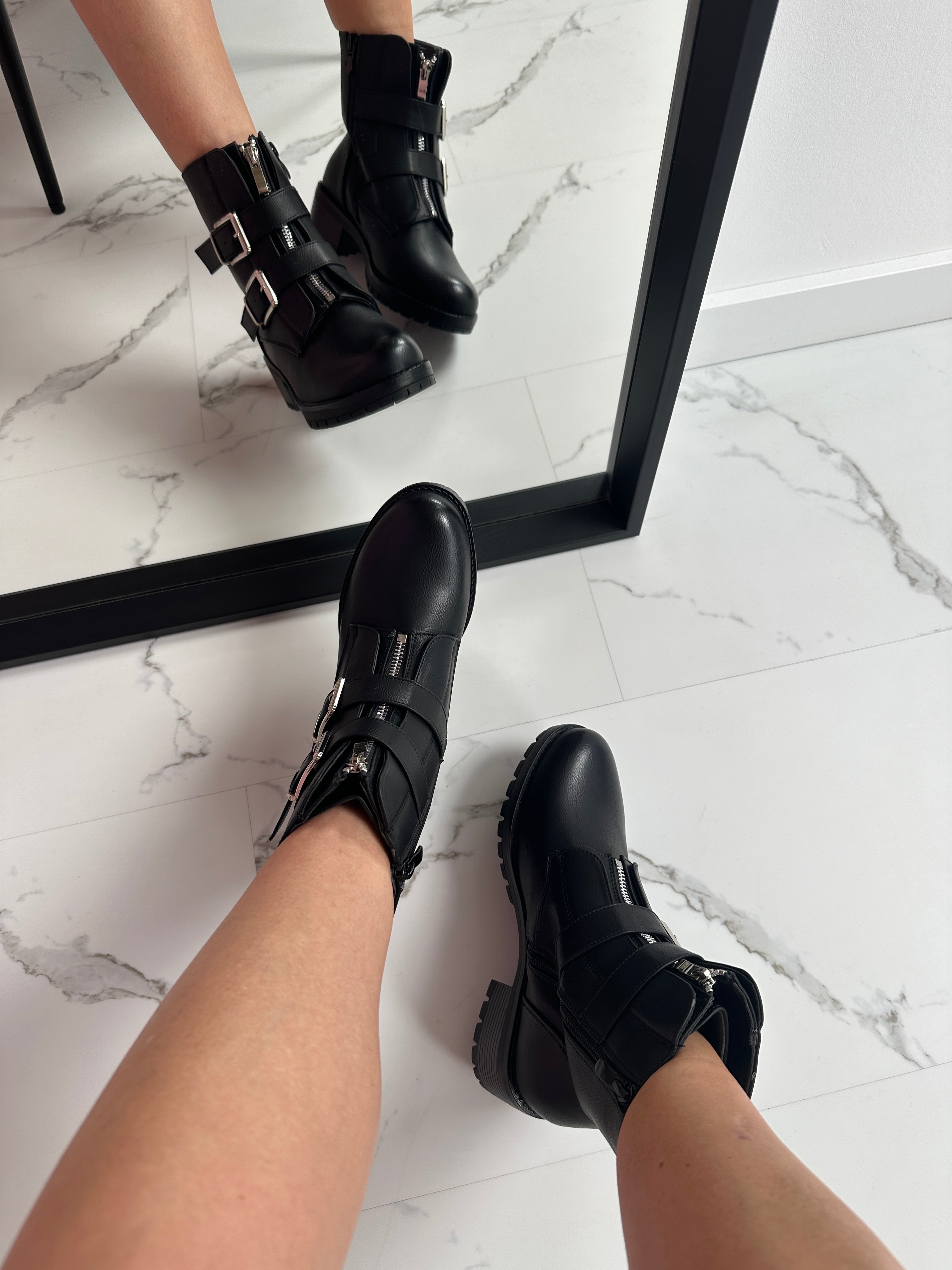 Bottes Noires à Fermeture éclair Pour Femmes
