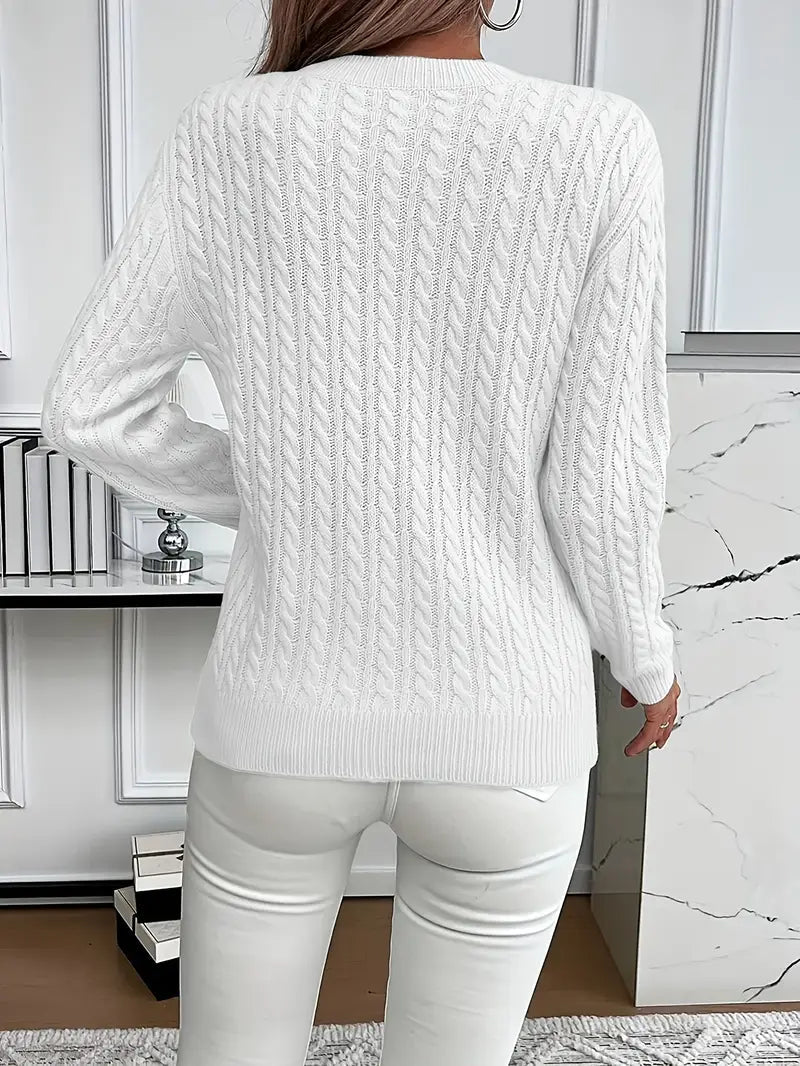 Cable-knit wool jumper with crew neck for everyday layering