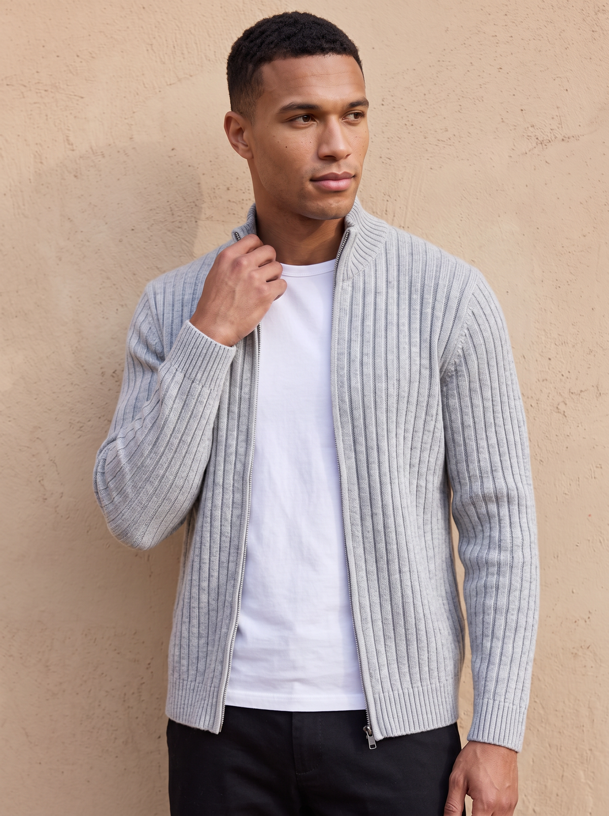 Men's casual knit cardigan