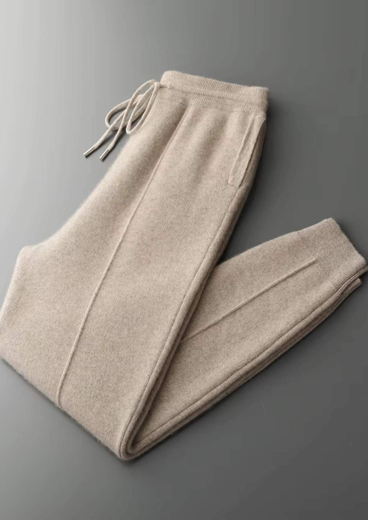Casual knit trousers for everyday wear