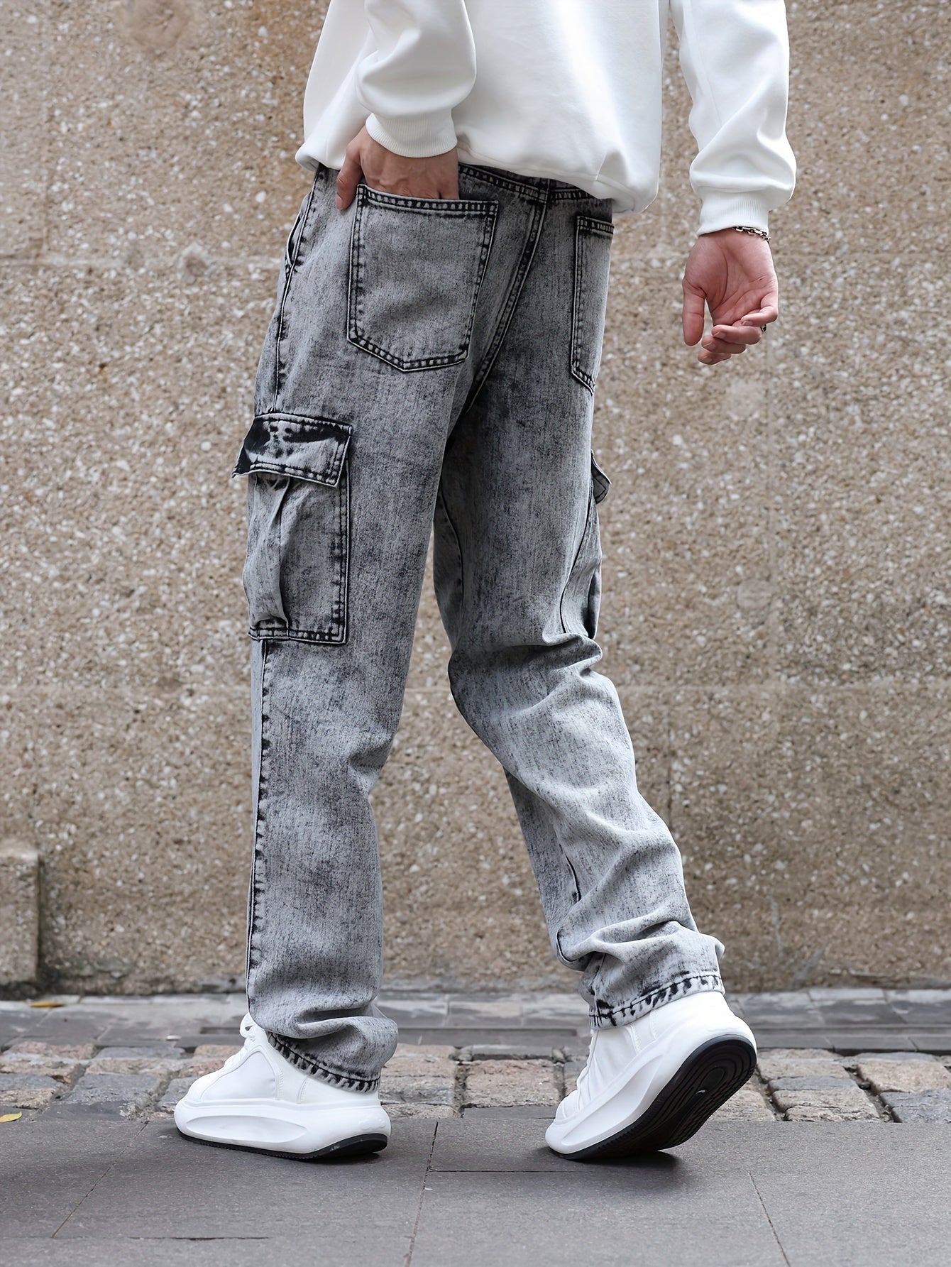 Cargo style trousers with reinforced stitching and relaxed leg