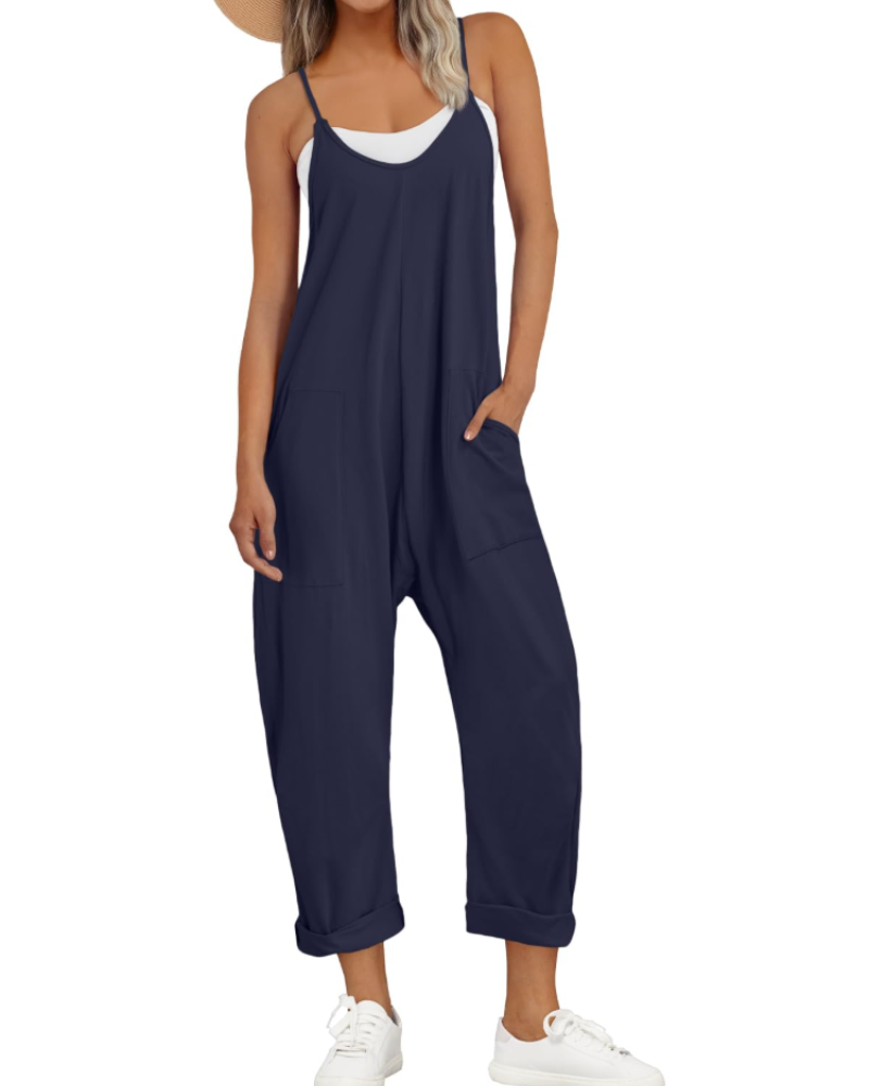 Women's sleeveless jumpsuit suitable for travel, holidays and weekend outings