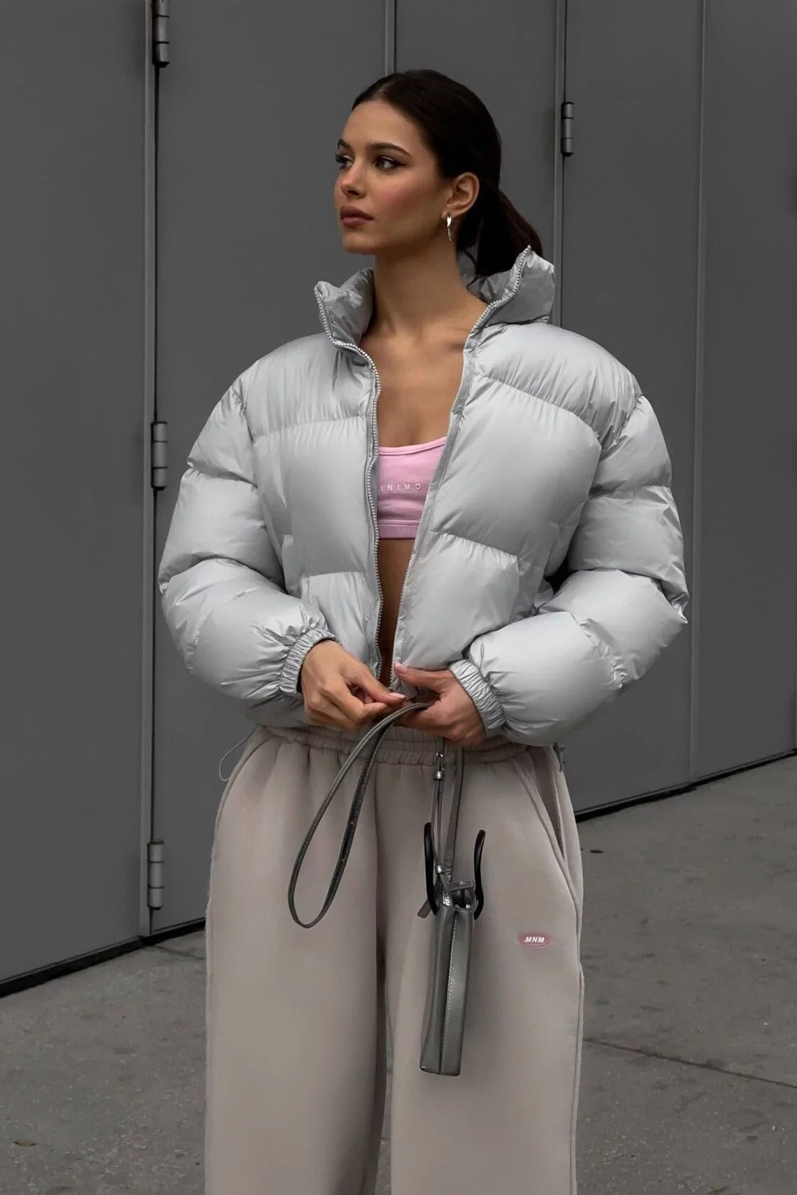 Cotton puffer jacket with padded construction and loose style for women