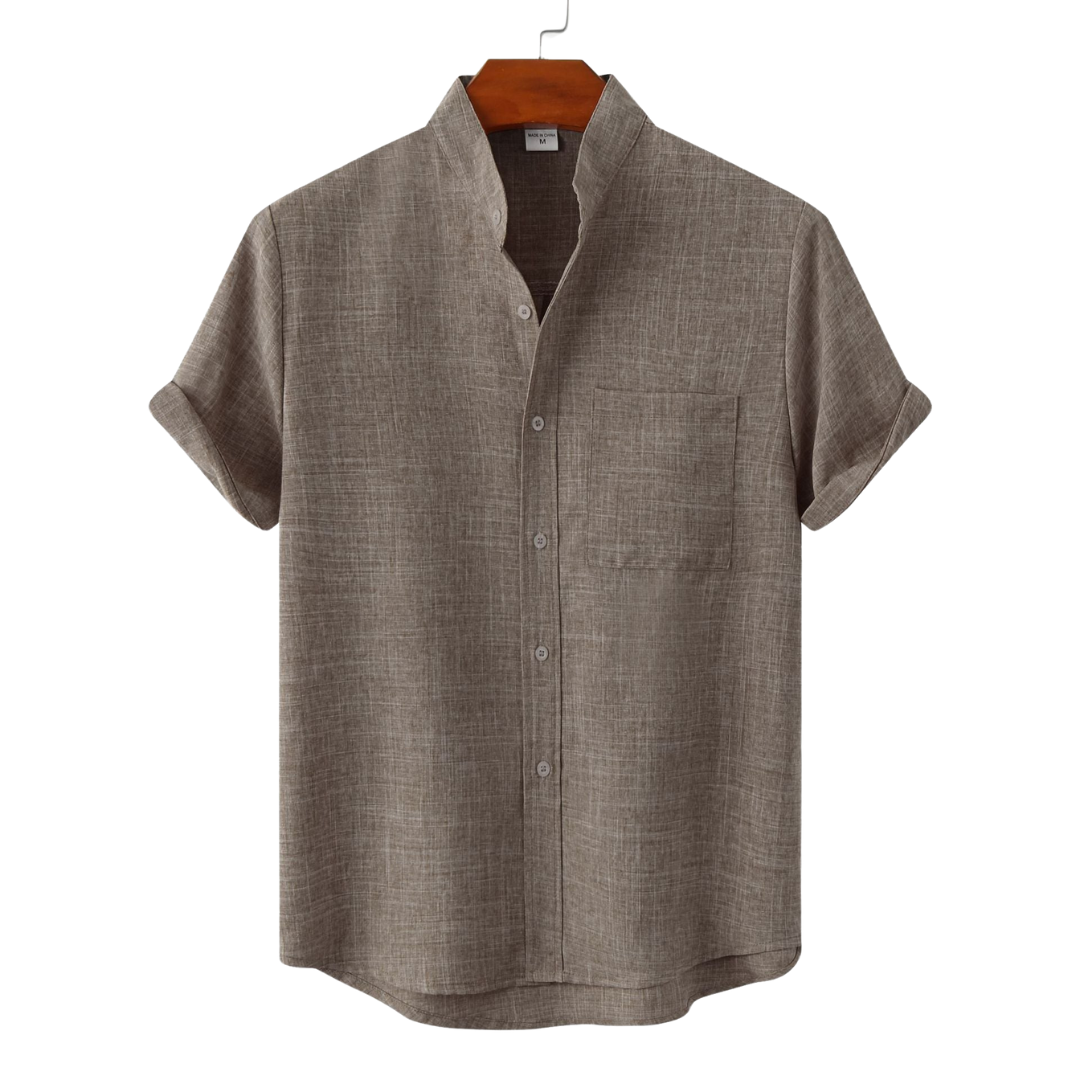 Short sleeve cotton shirt with a relaxed silhouette
