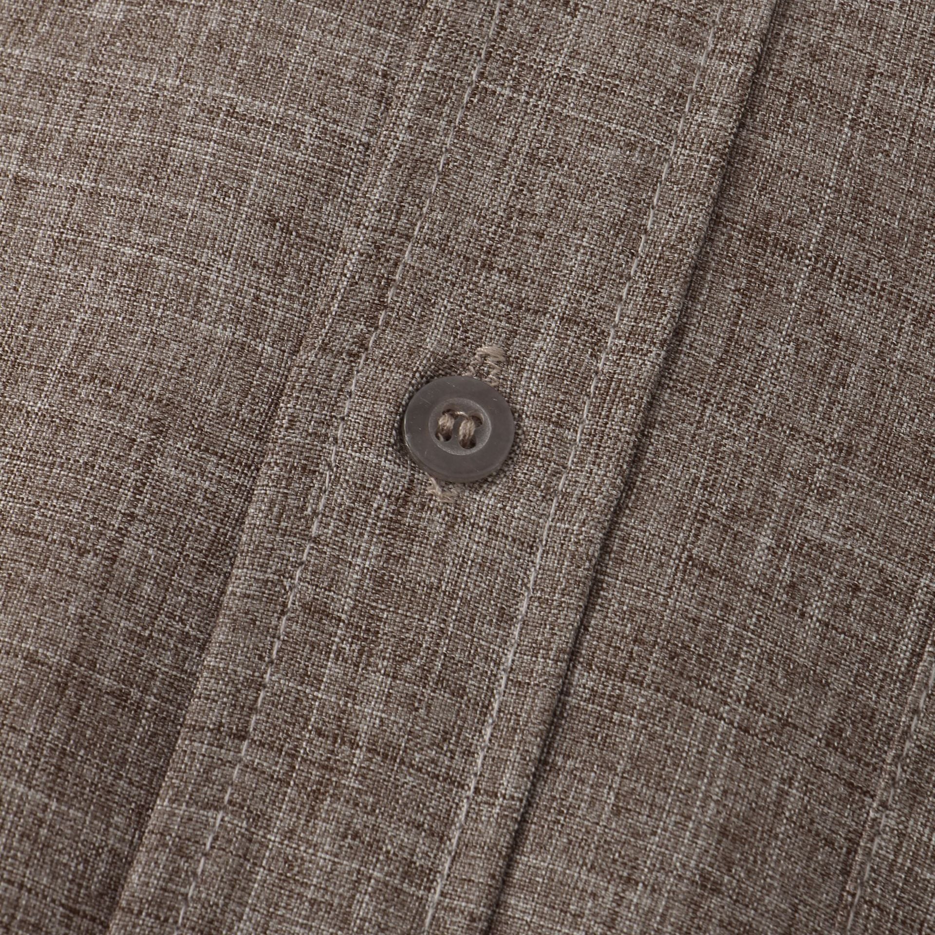 Men's mandarin collar shirt for warm-weather wear