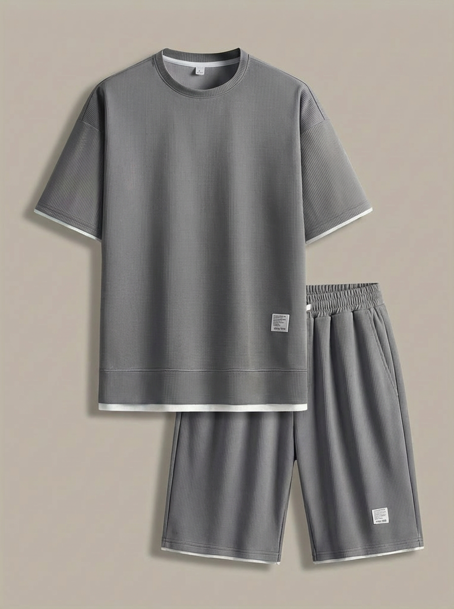 Men's slim fit two-piece set in gray with short-sleeve T-shirt and matching shorts