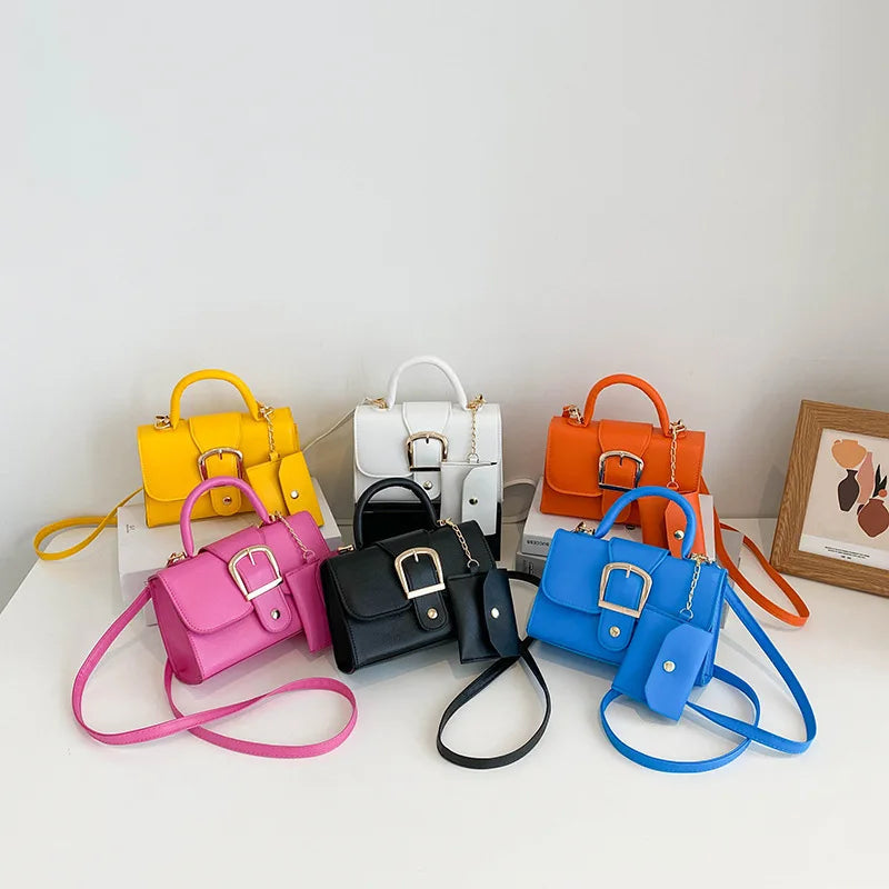 Mini sac à main structuré à boucle avec pochette Femme