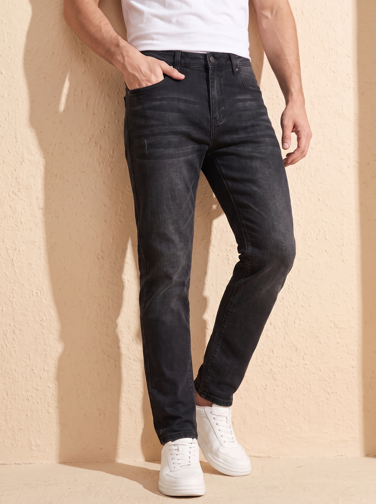 Regular fit denim jeans men