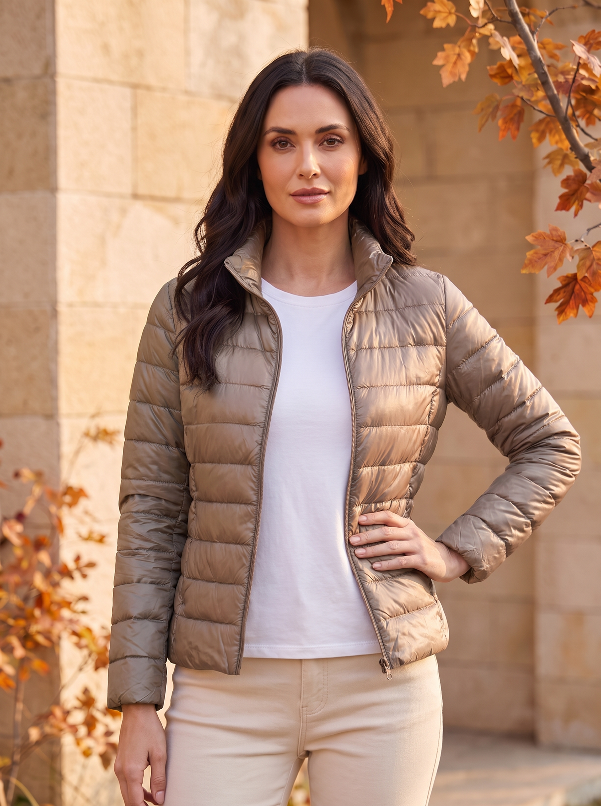 Women's lightweight padded jacket for layering