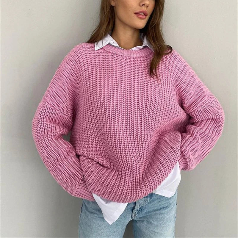 Chunky knit jumper with ribbed texture and relaxed oversized fit for women