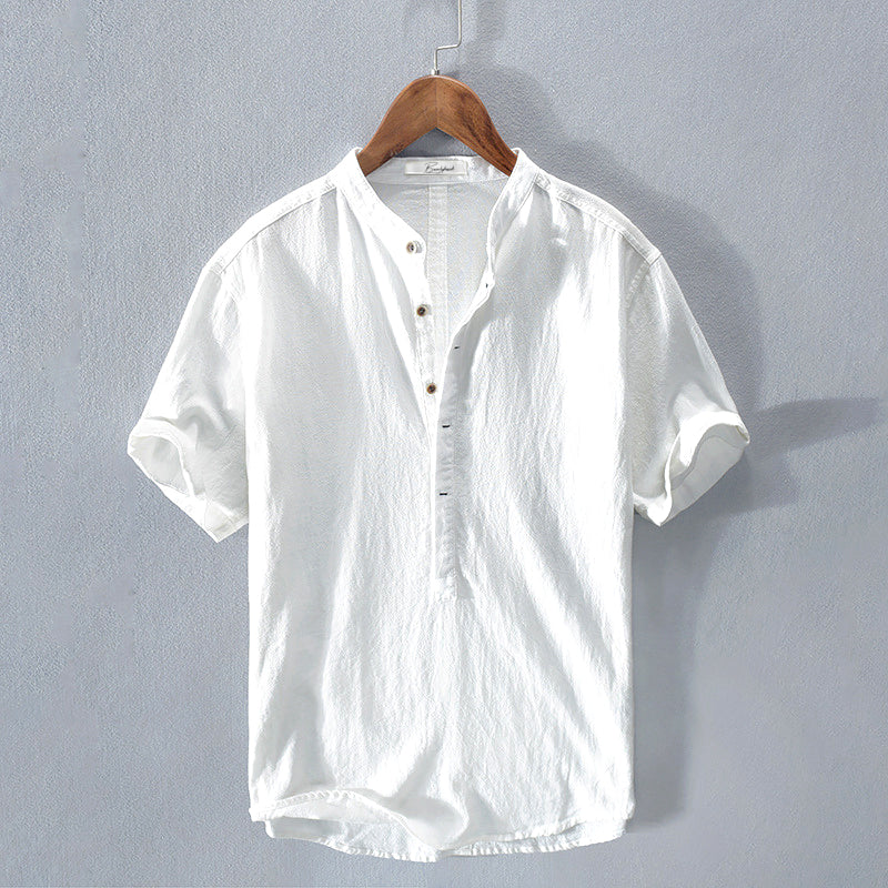 Linen shirt suitable for holiday outfits