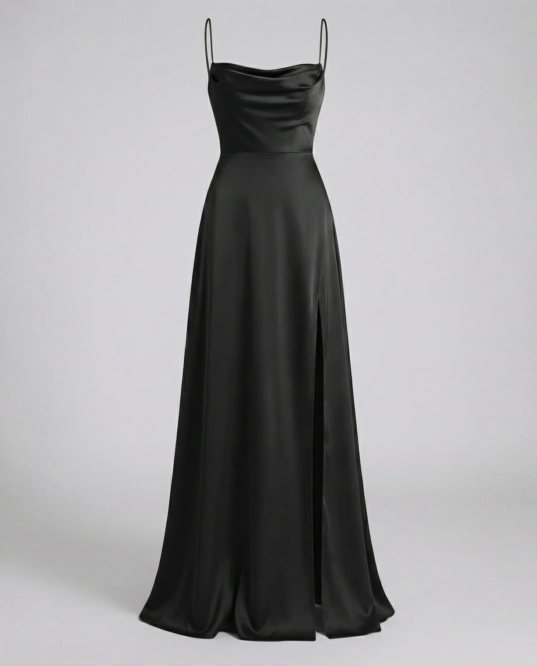 Flowing sleeveless dress with a classic silhouette