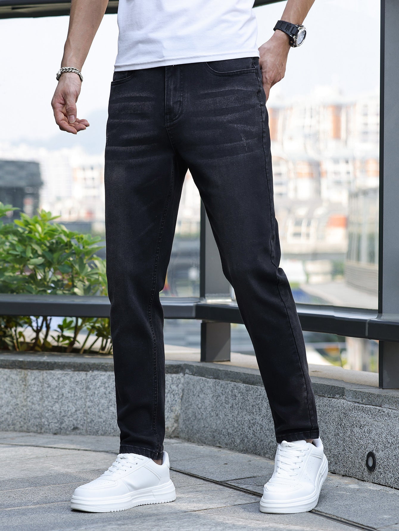 Denim trousers with belt loops and pockets regular fit menswear