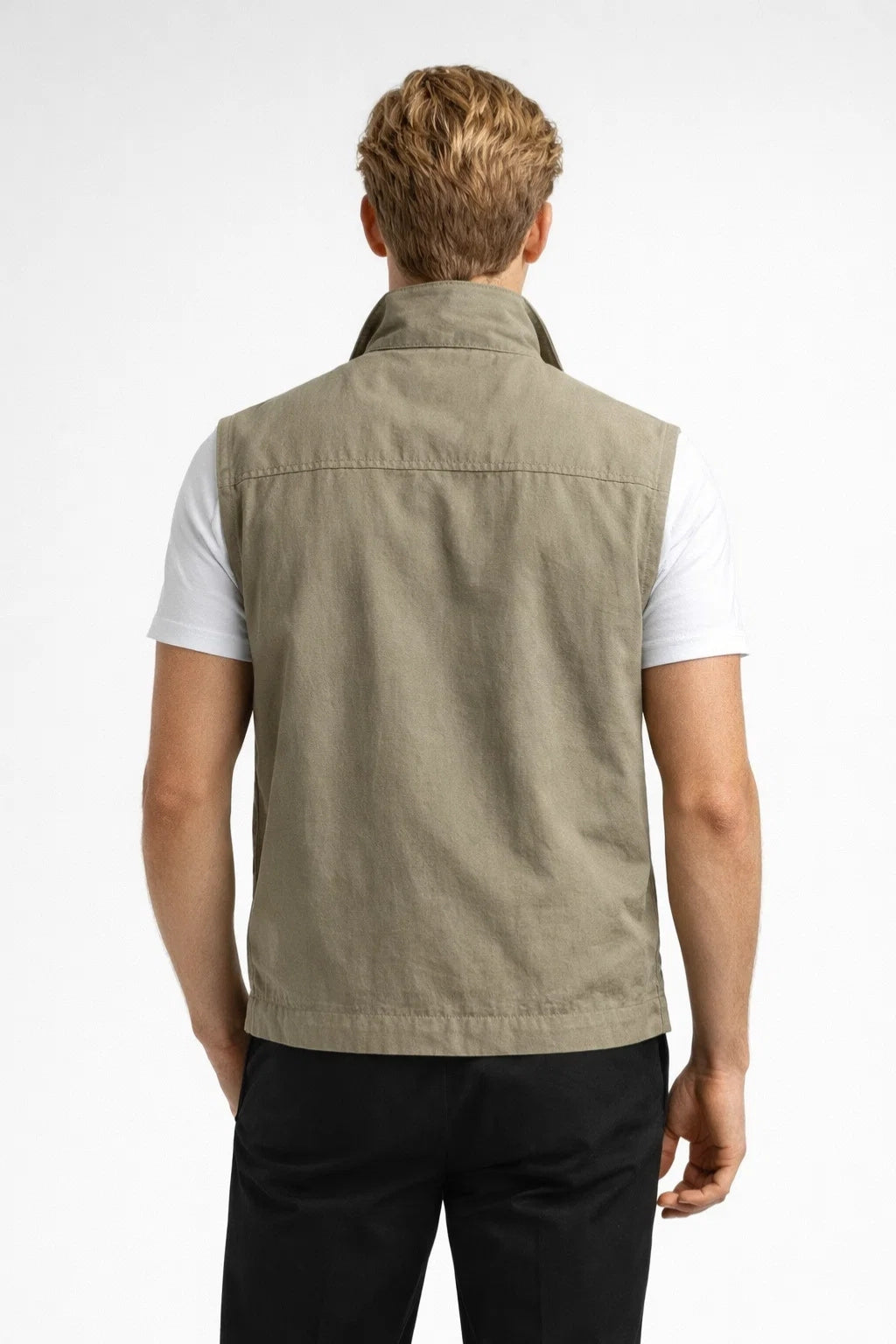 Men's nylon utility vest featuring zip fastening