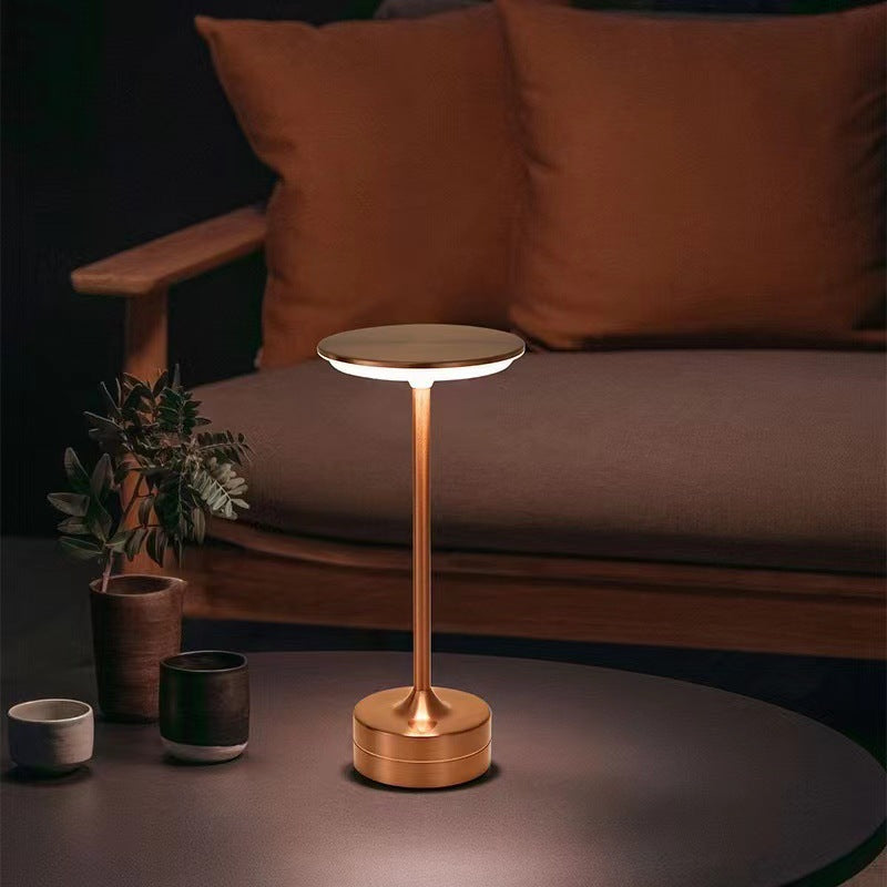 Lampe de Table Métallique Moderne