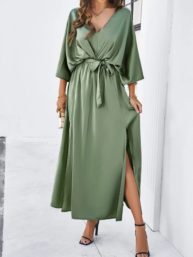 Women's relaxed fit dress in green – knee-length casual summer style with sash tie