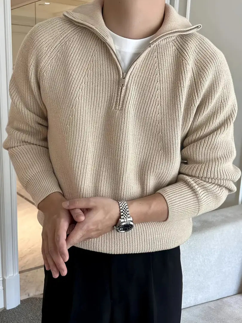 Knitted pullover with half-zip feature in regular men's fit