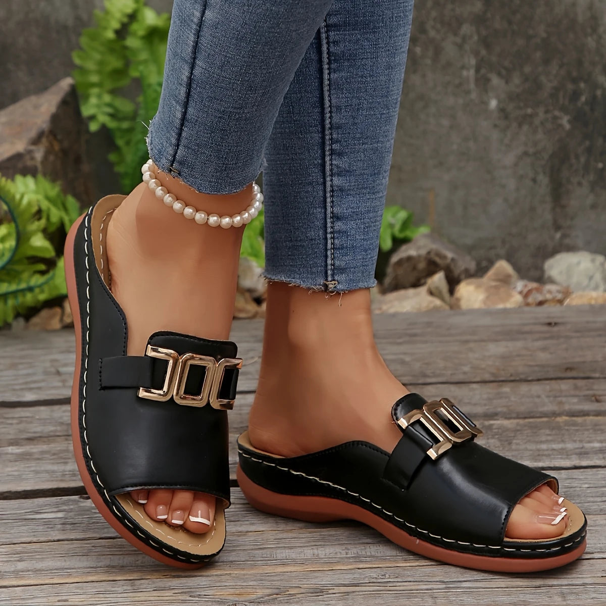 Women's platform sandals sole detail showing anti-slip rubber base