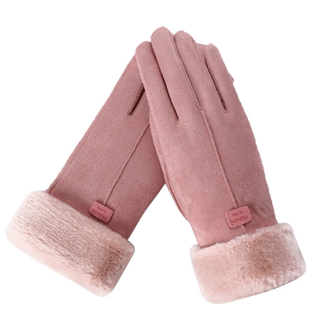 Thermal gloves showing ergonomic design and weatherproof construction
