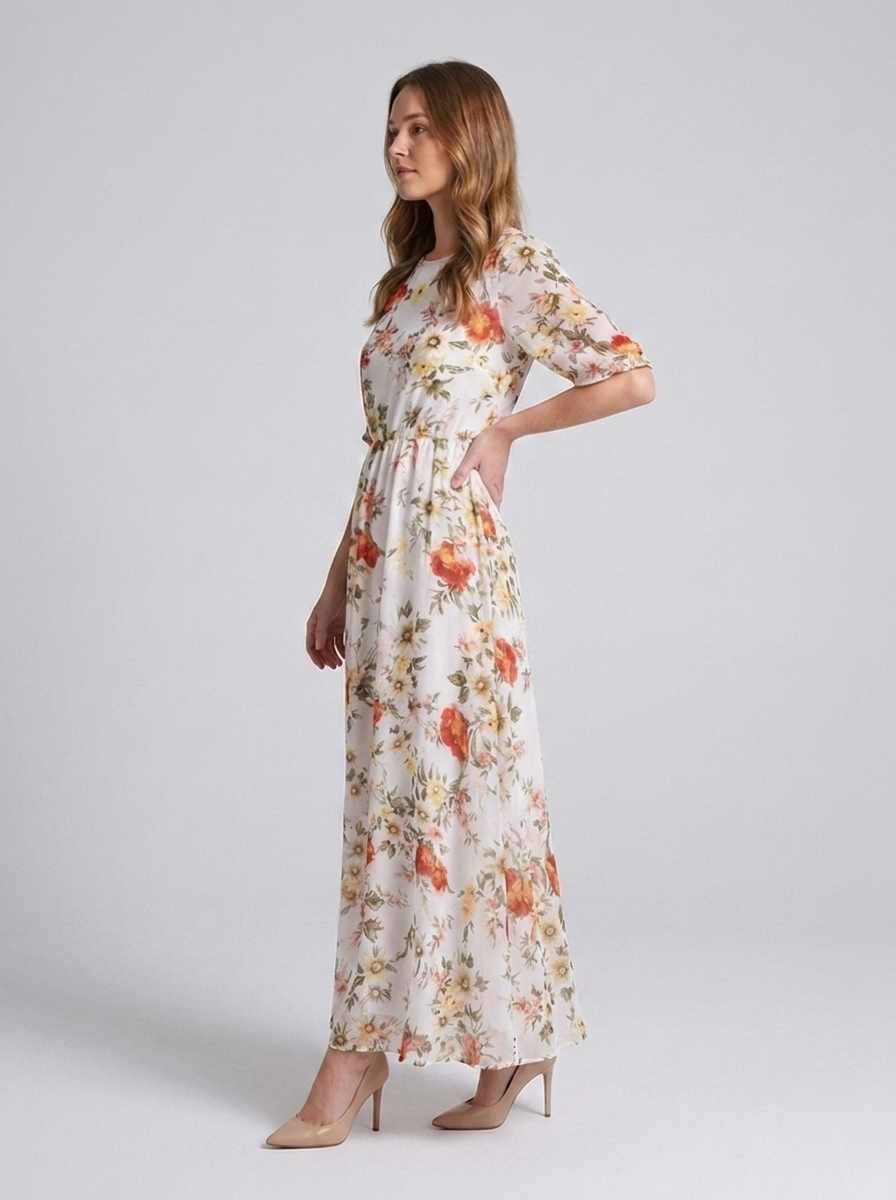 V neck maxi dress with an all-over floral print