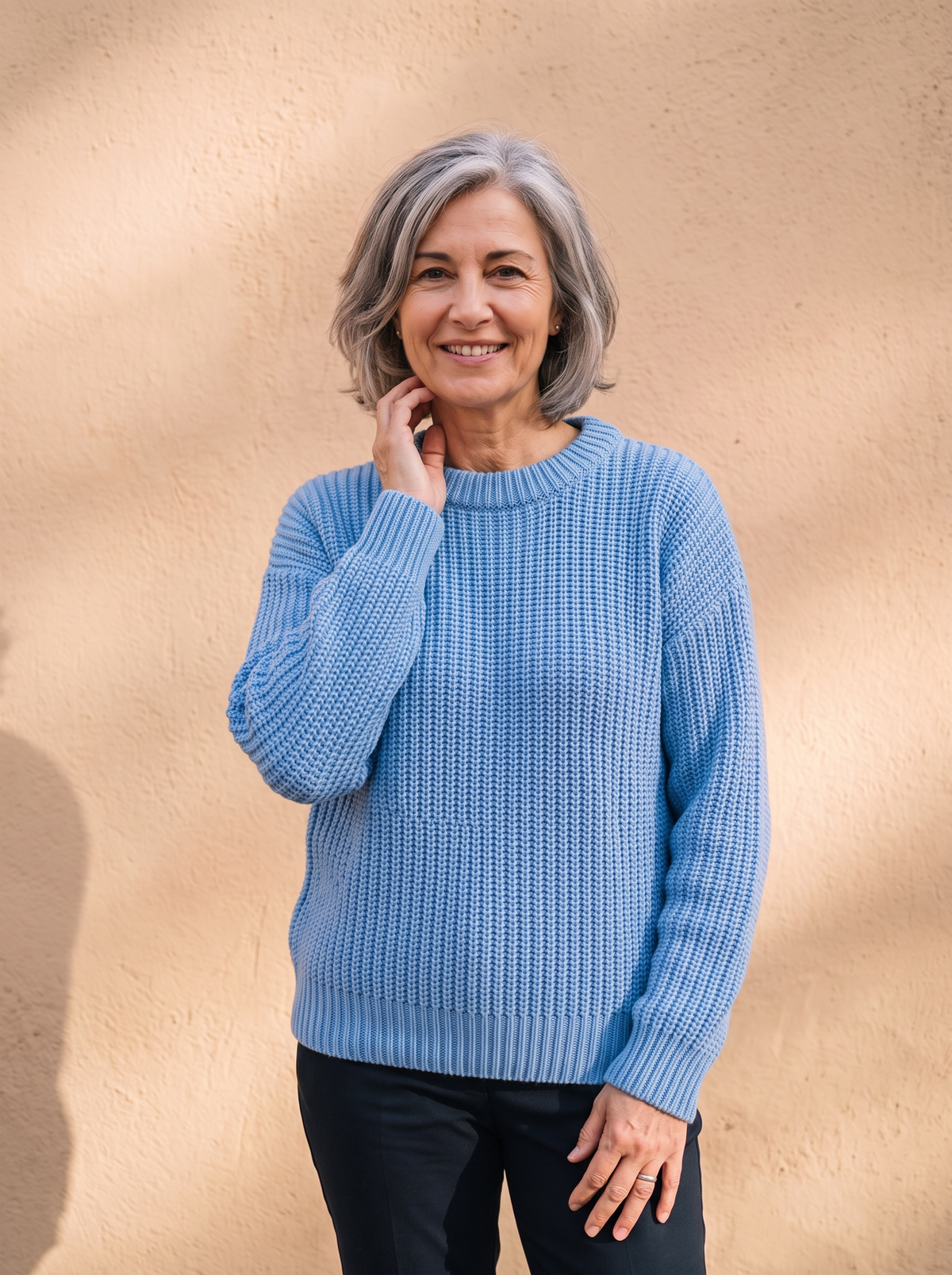 Chunky knit sweater for women