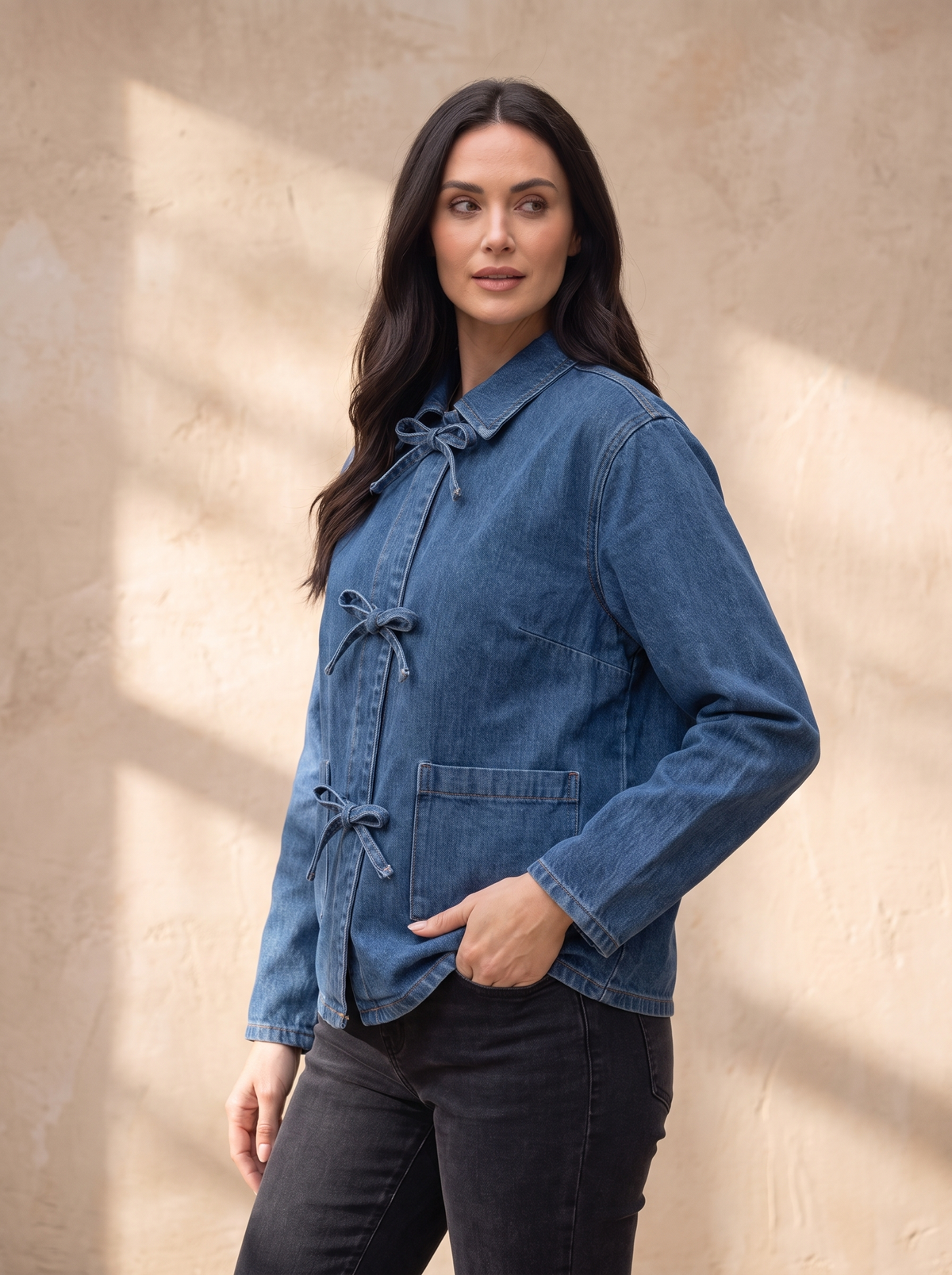Women's denim jacket with waist tie