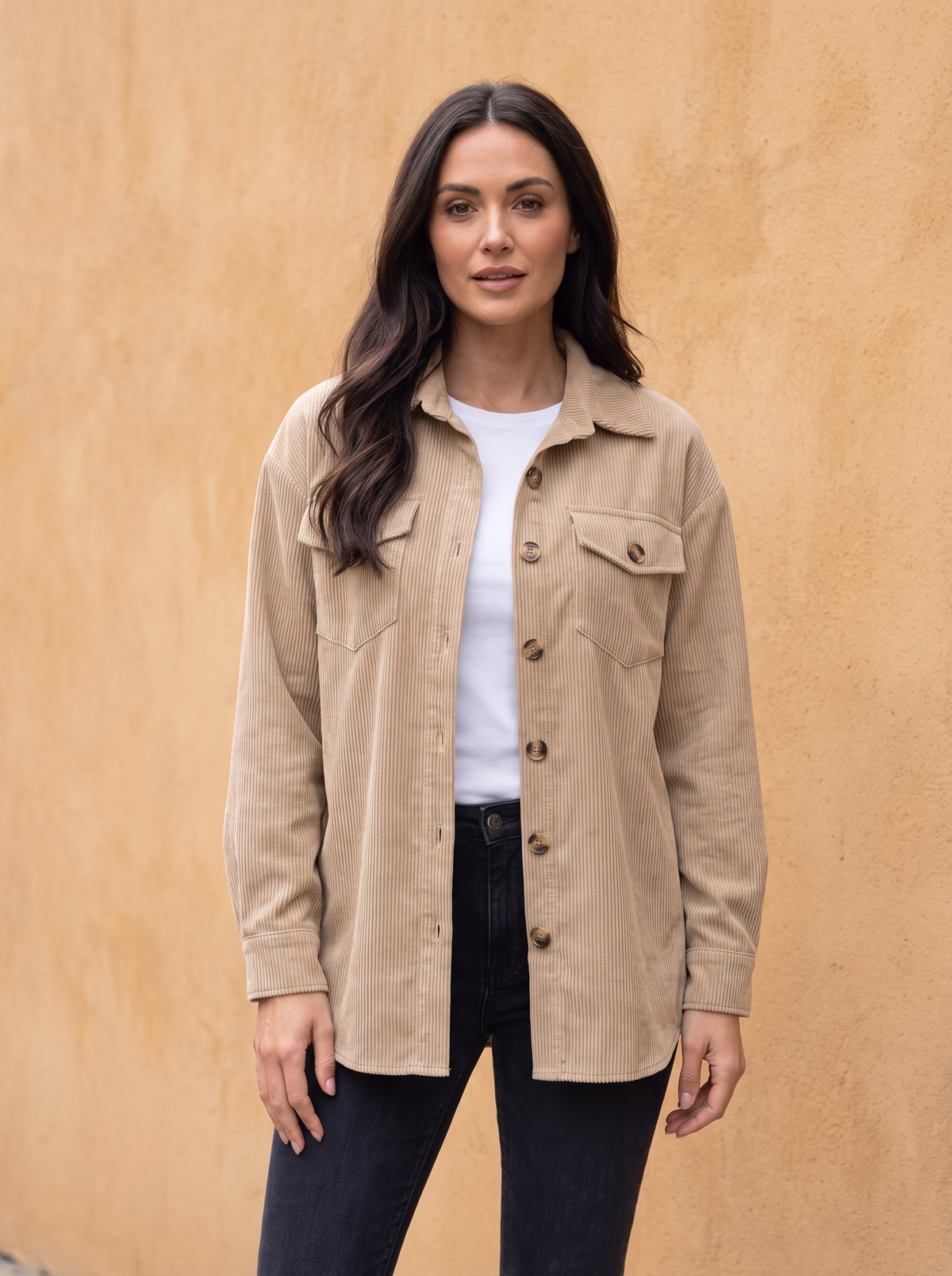 Women's structured fit tailored blazer