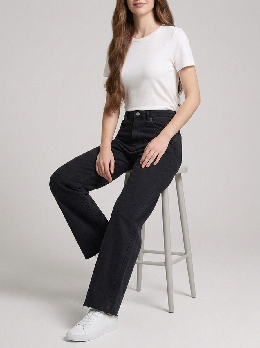 Comfortable high waist trousers for casual wear