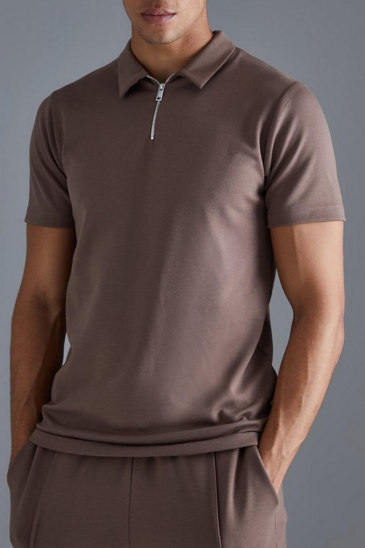 Polos