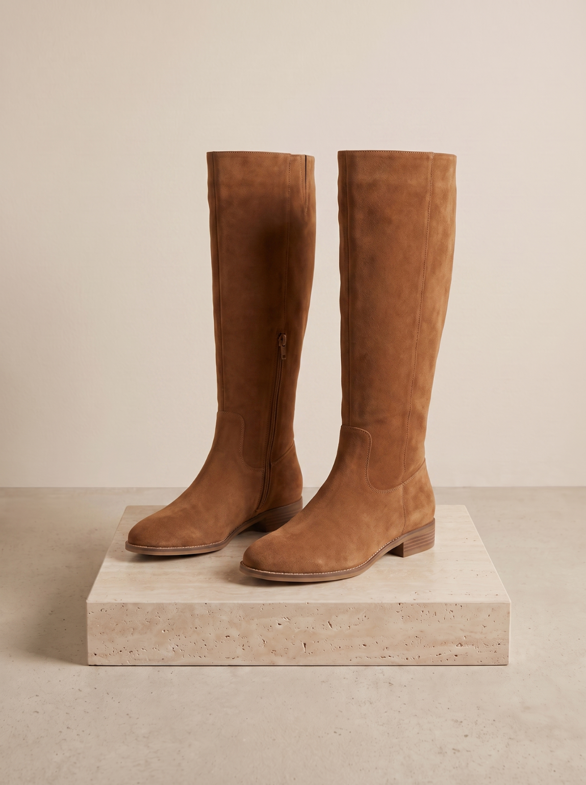 Women's suede knee-high slouch boots