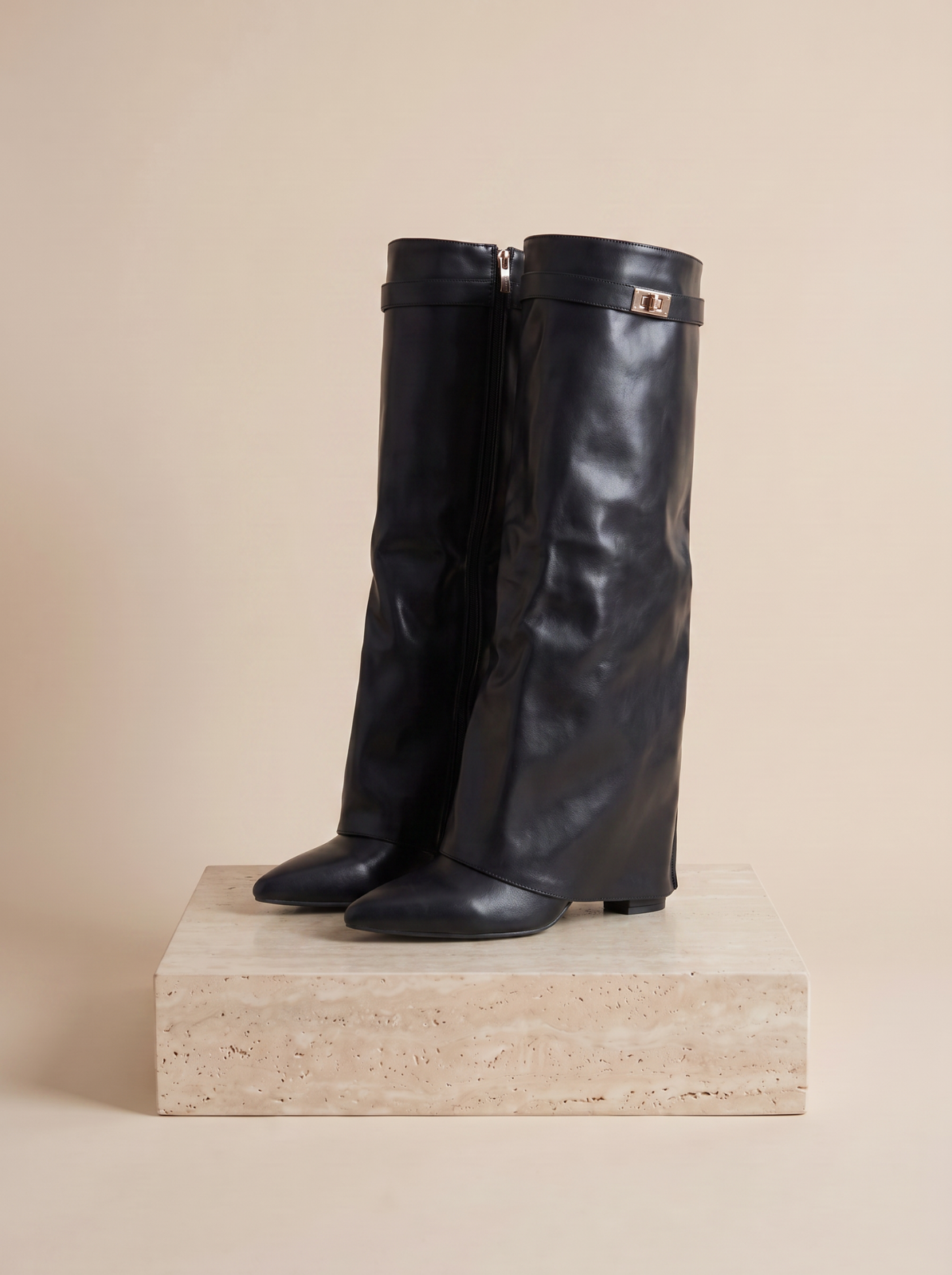 Women's high cut suede boots