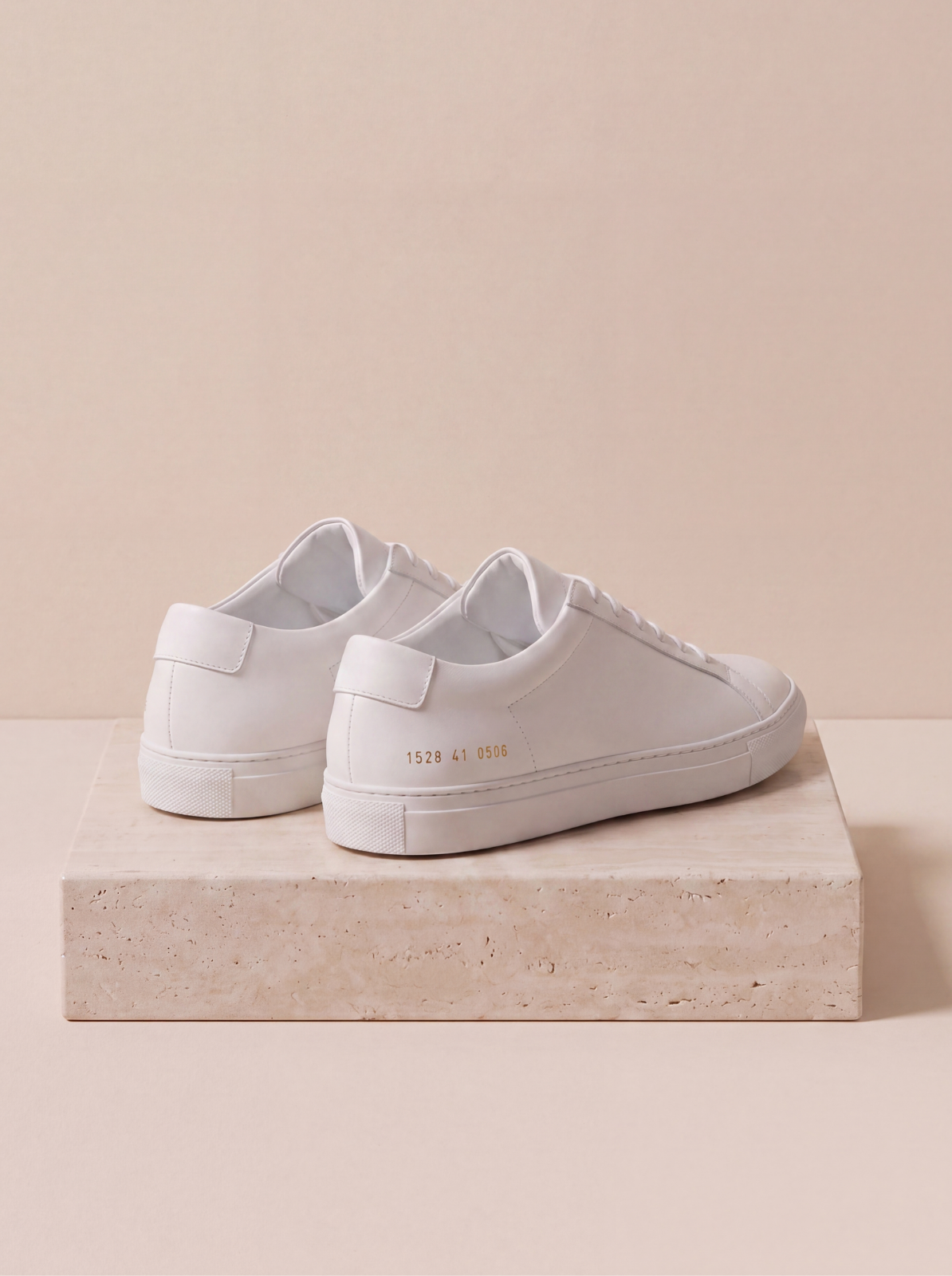 Men's low-top leather trainers