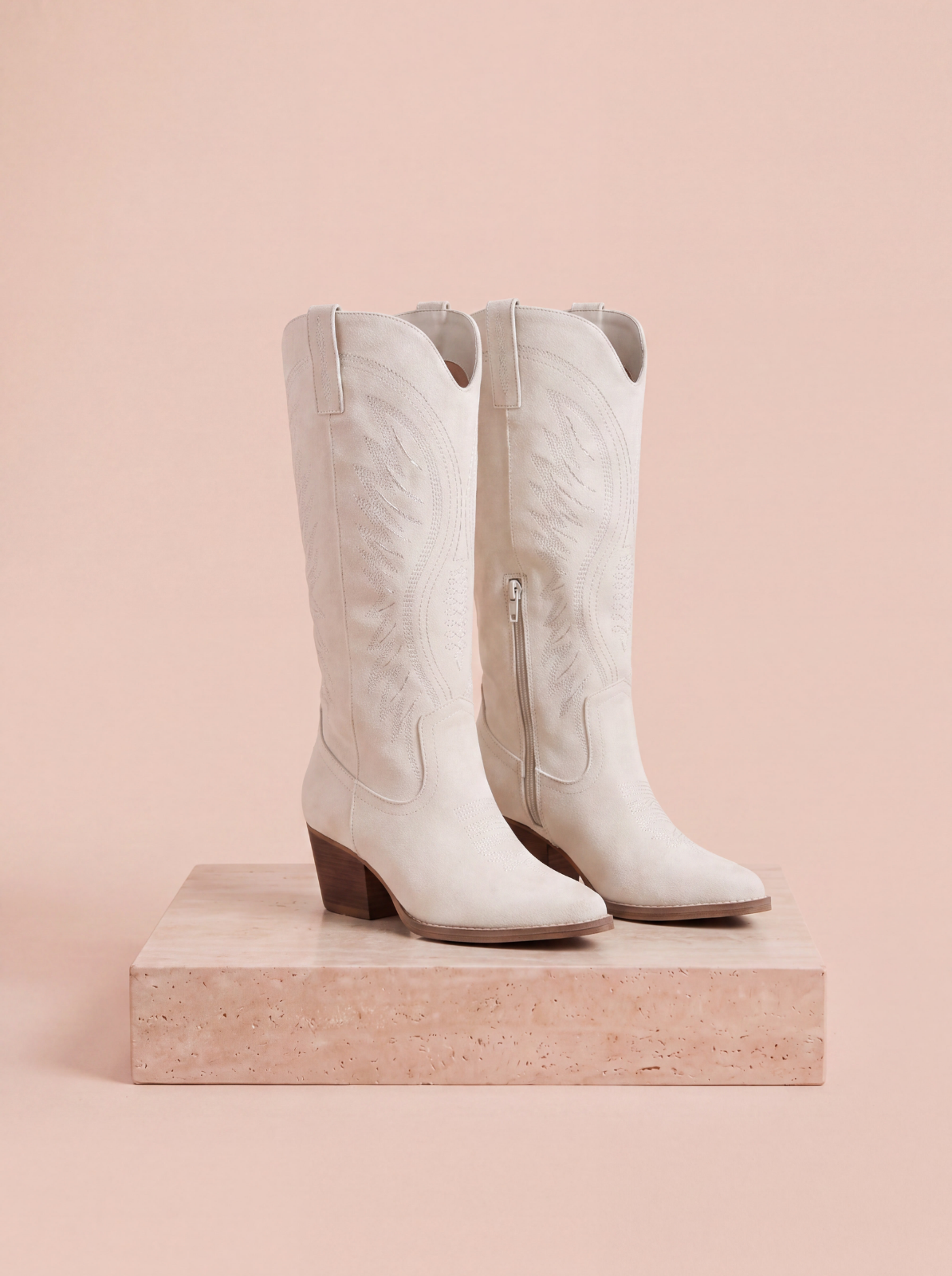 Suede boots for women