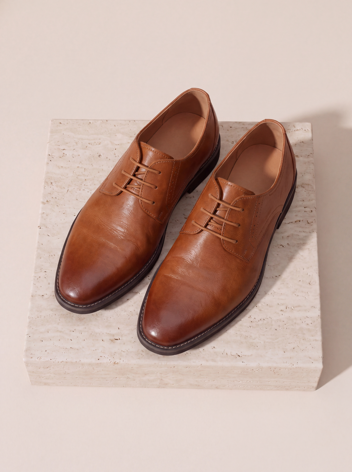 Men's leather Oxford shoes