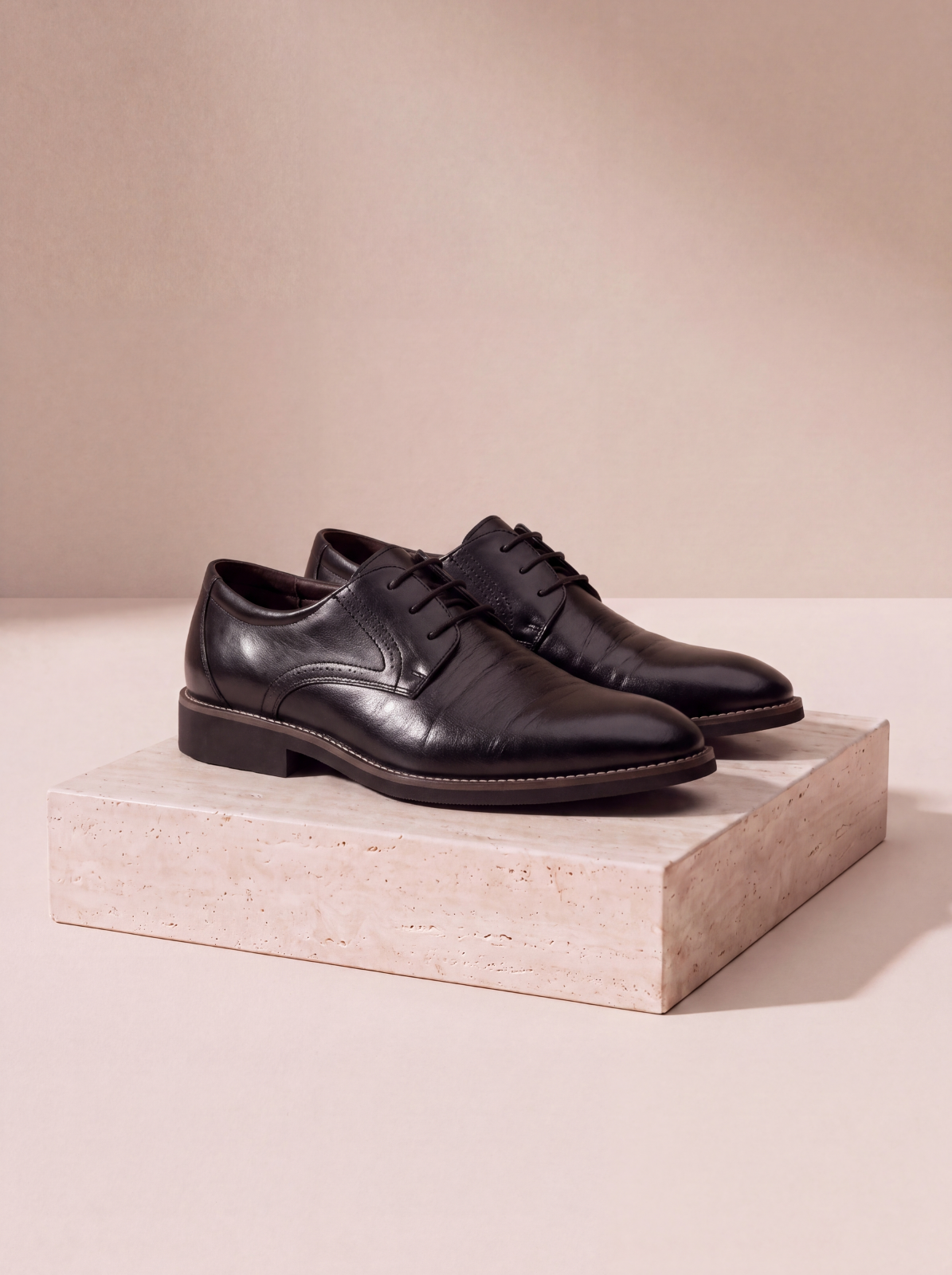 Lace-up Oxford shoes men