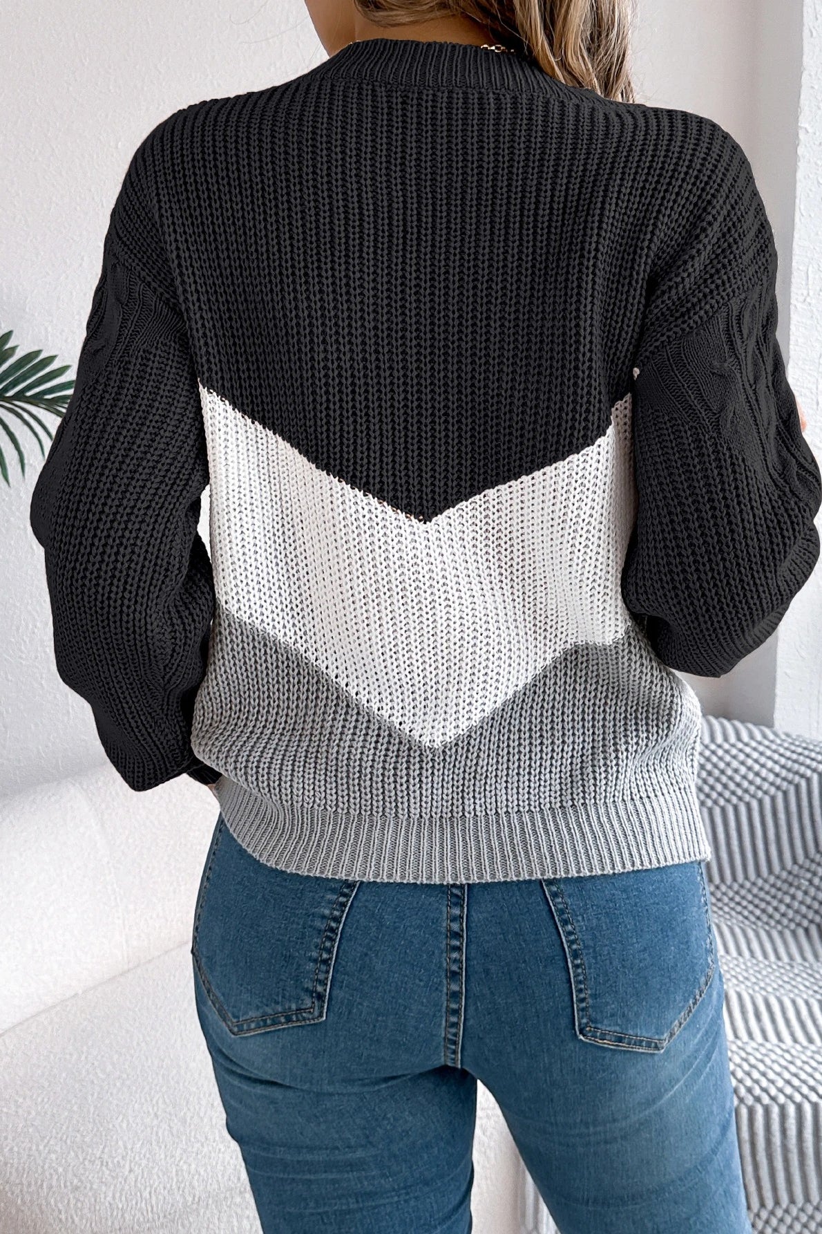 Acrylic knit sweater with textured cable pattern and regular fit
