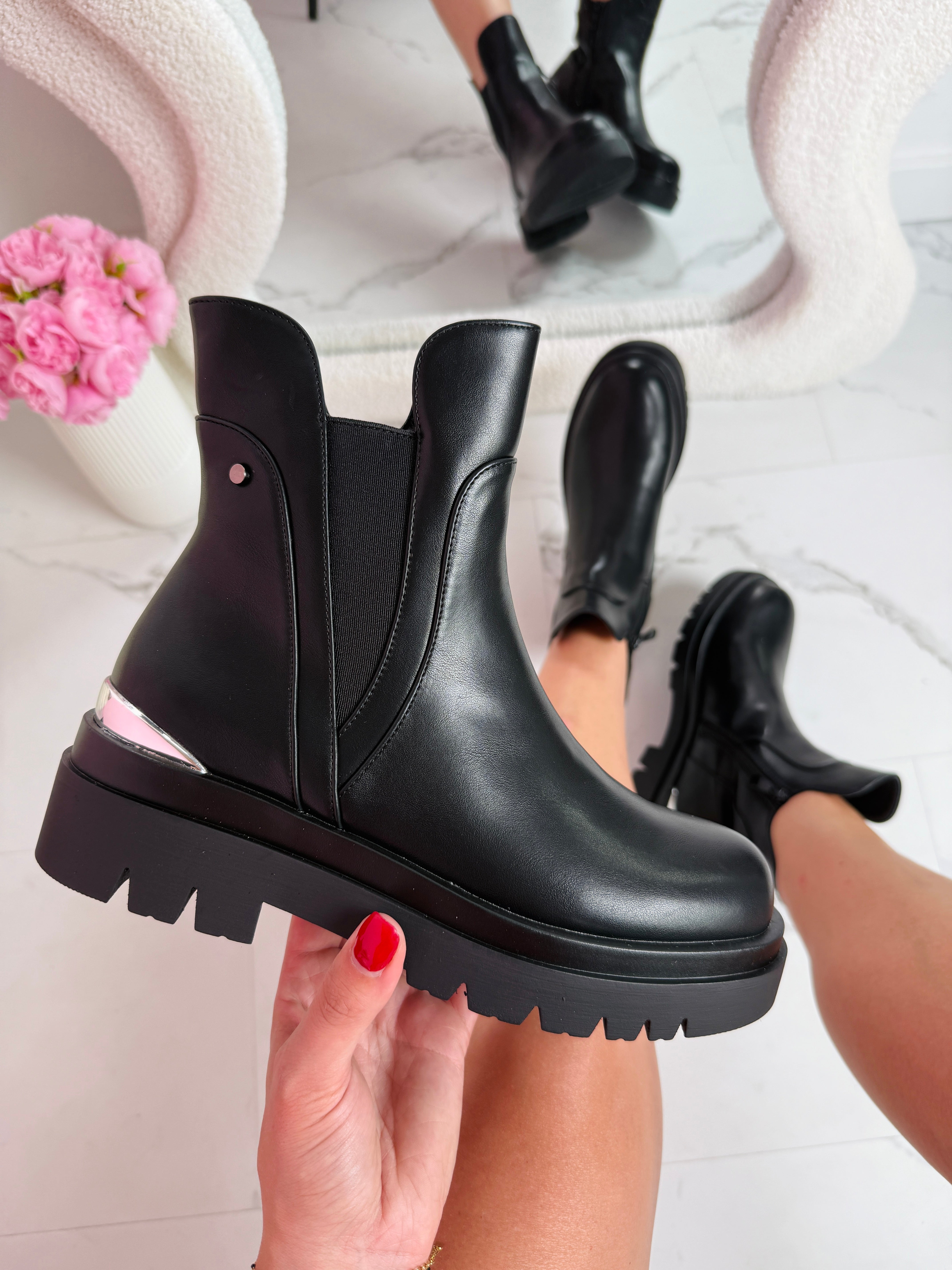 Bottes à Talons Noires Pour Femmes