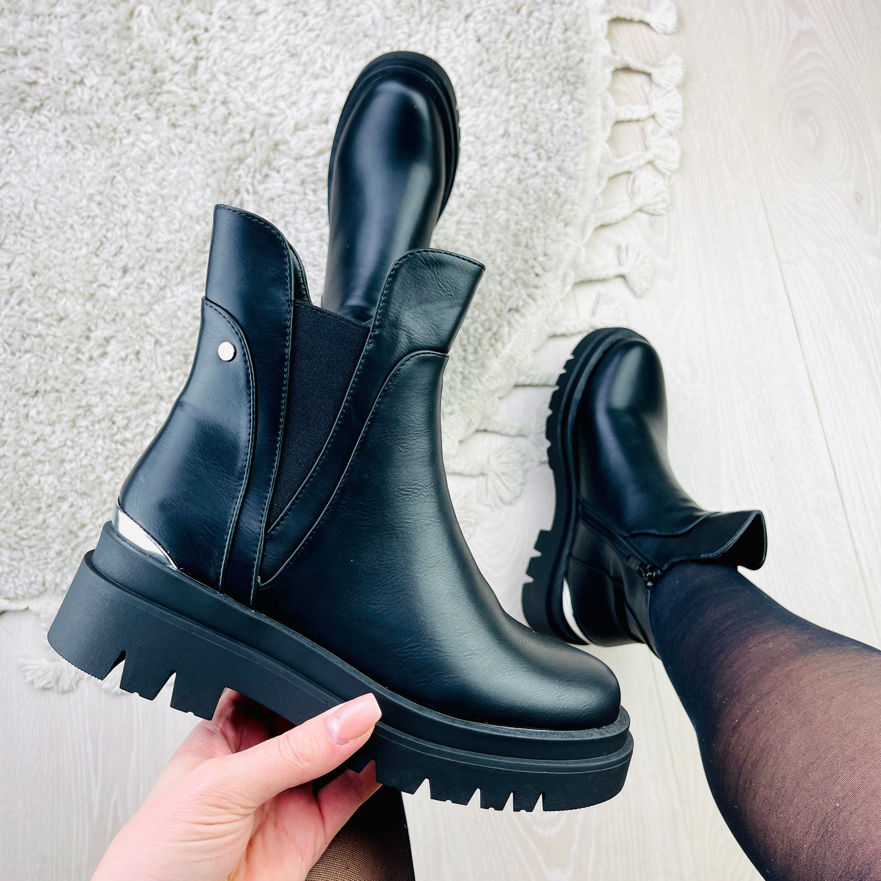 Bottes à Talons Noires Pour Femmes