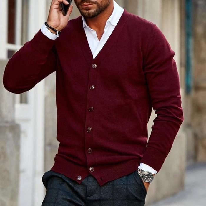 Cardigan à Col V avec Boutons Coupe Slim Homme