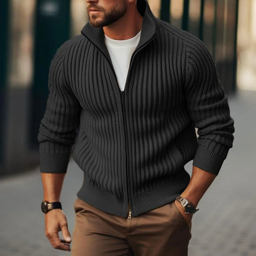 Cardigan Épais en Maille Côtelée à Col Montant Zippé Coupe Slim Homme