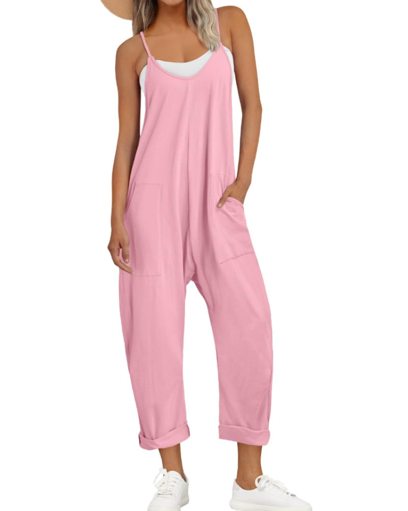 Loose fit jumpsuit with practical side pockets for everyday comfort
