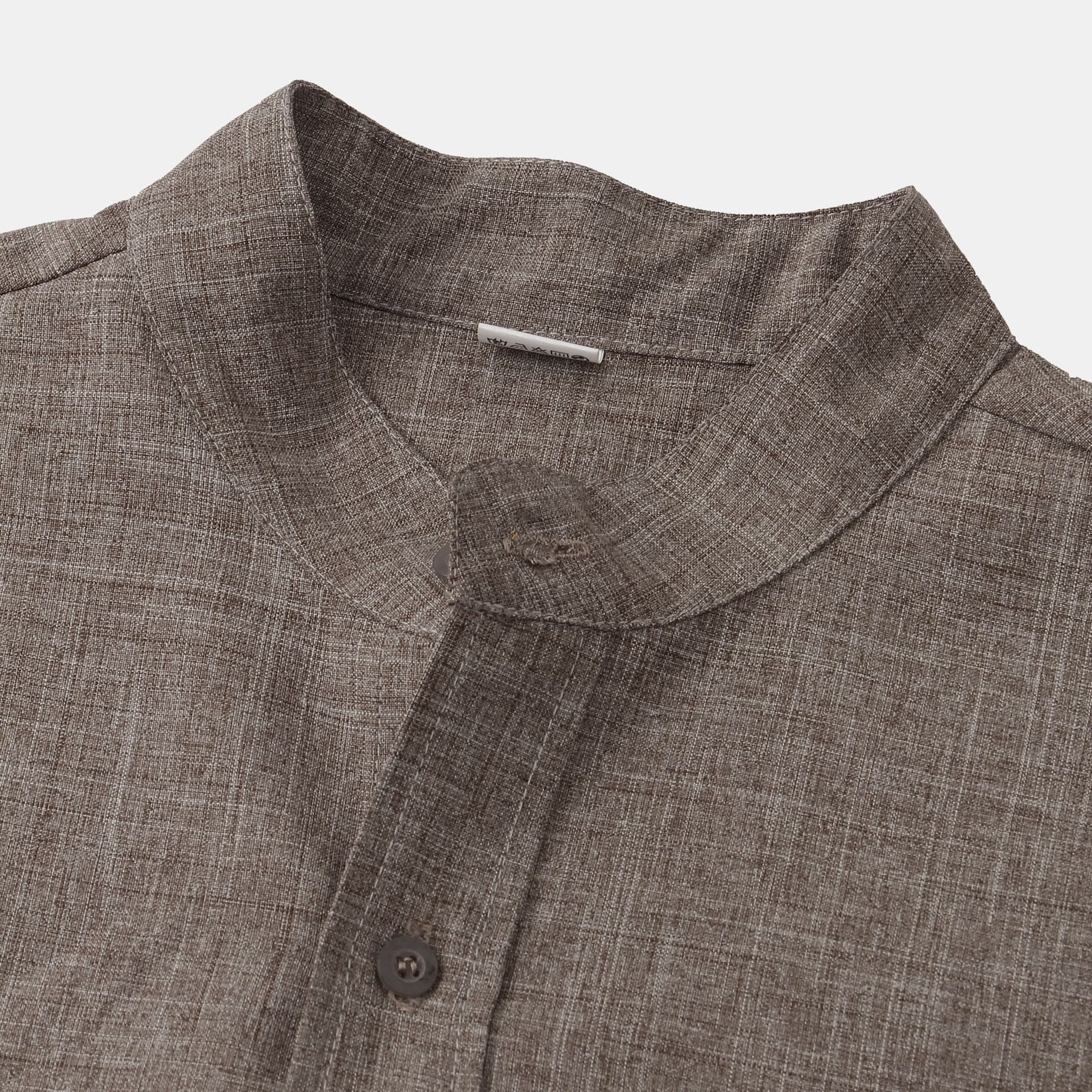 Casual cotton shirt for everyday styling