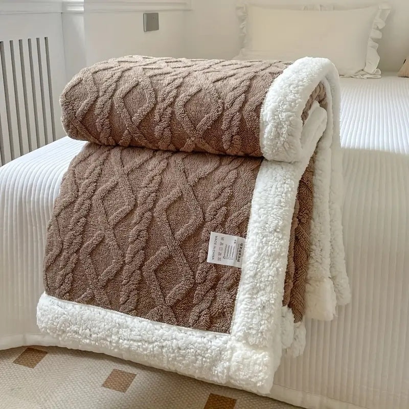 Couverture Tricotée en Peluche avec Bordure