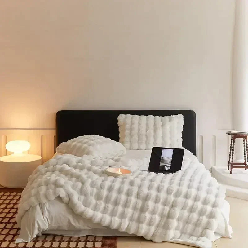 Plaid en Fausse Fourrure Style Douillet