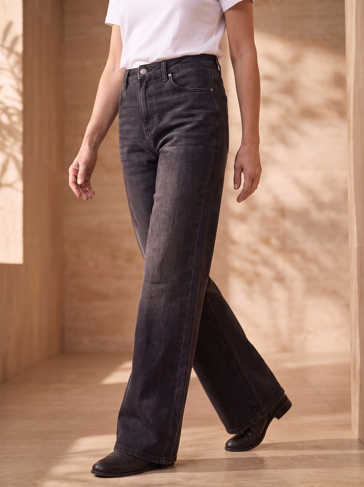 Women's high waist wide leg jeans