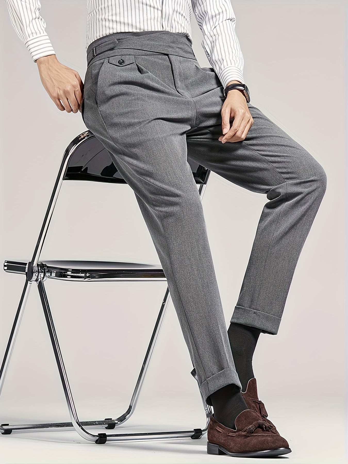 Cotton high waist trousers with a straight leg fit
