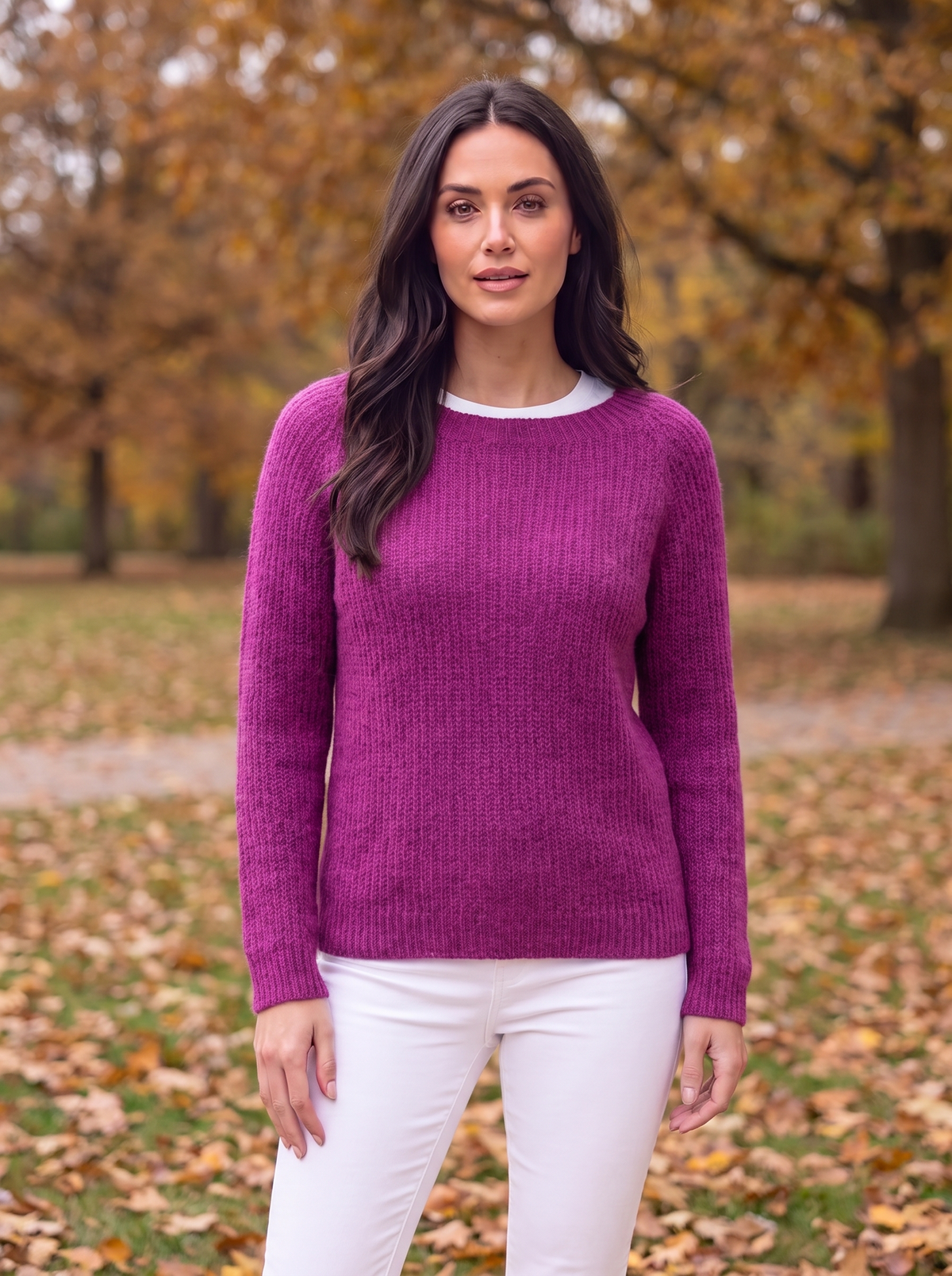 Women's knitted jumper for fall